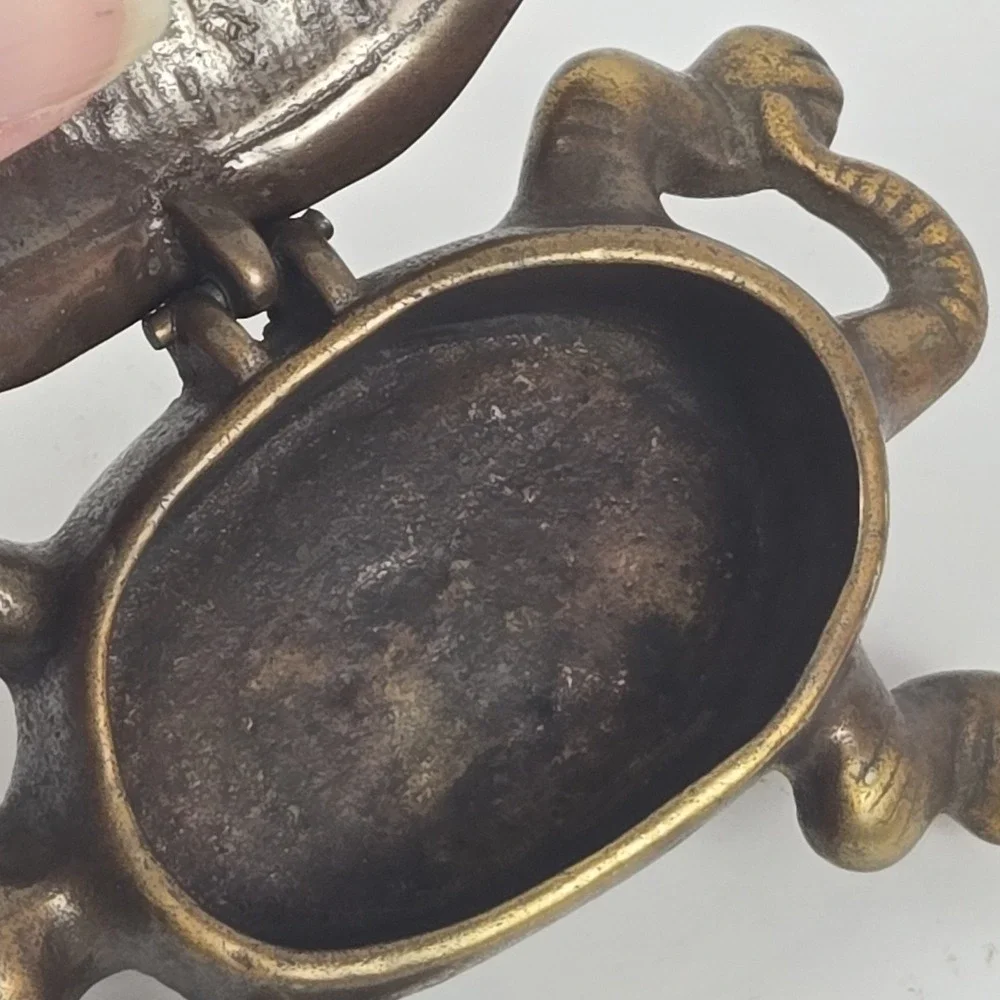 Antique Solid Brass Turtle Tortoise Hinged Trinket Box Etched Shell Patina 4.5
